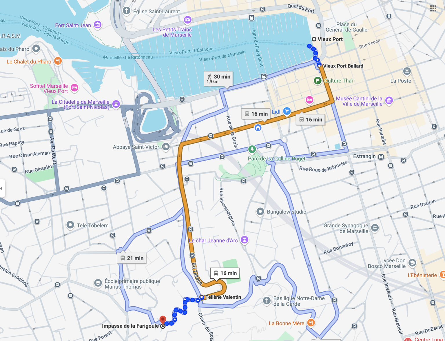 Map showing the route between Impasse de la Farigoule and the Old Port